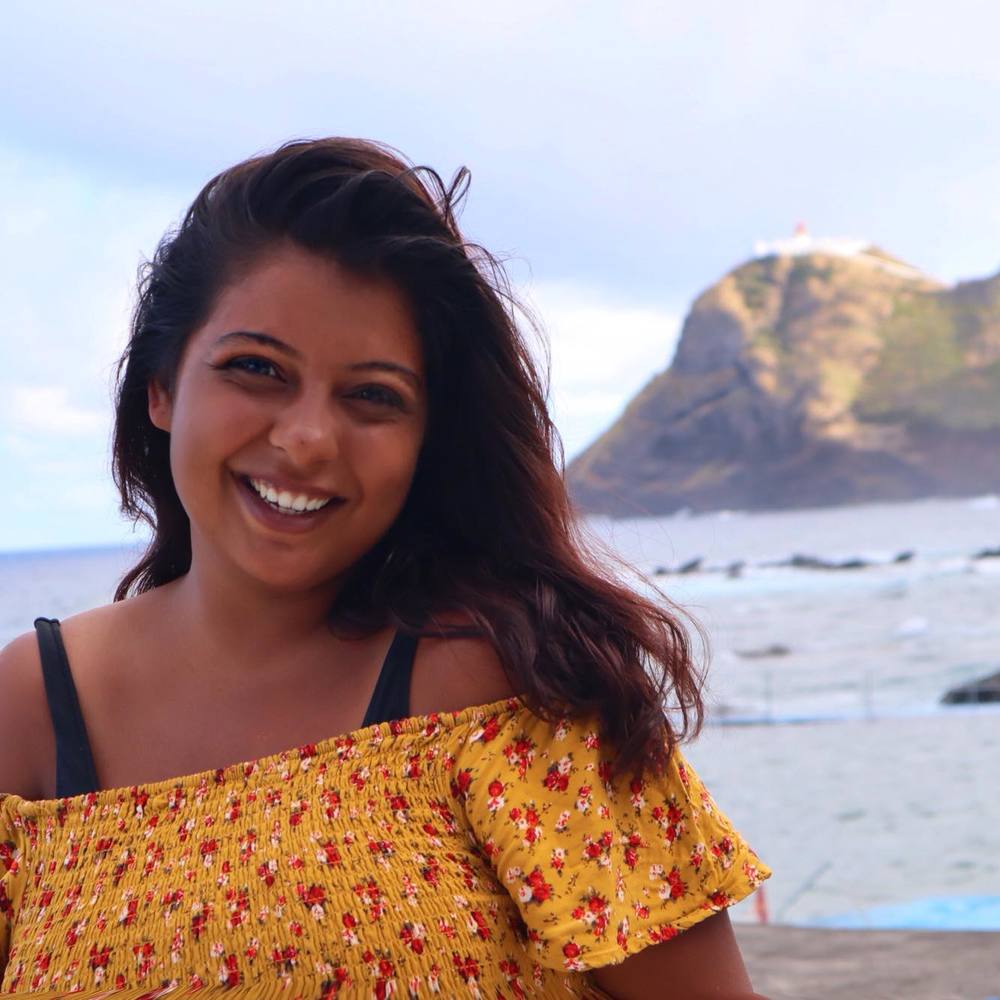 Meet your Posher, Alicia